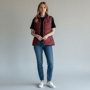 Cole Haan Burgundy Down Blend Chevron Puffer Vest XS